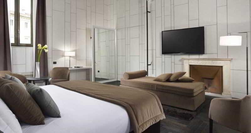 Piazza Del Gesu' Luxury Suites Rome Exterior photo